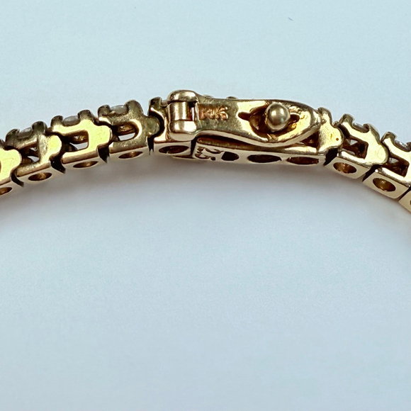 Estate 14K Solid Yellow Gold 3.75 TCW Natural Diamond 3mm Tennis Bracelet - Picture 5 of 12
